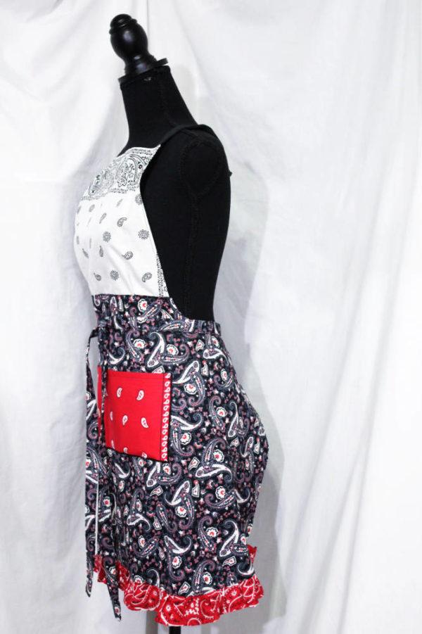 bandana bliss full length apron left side