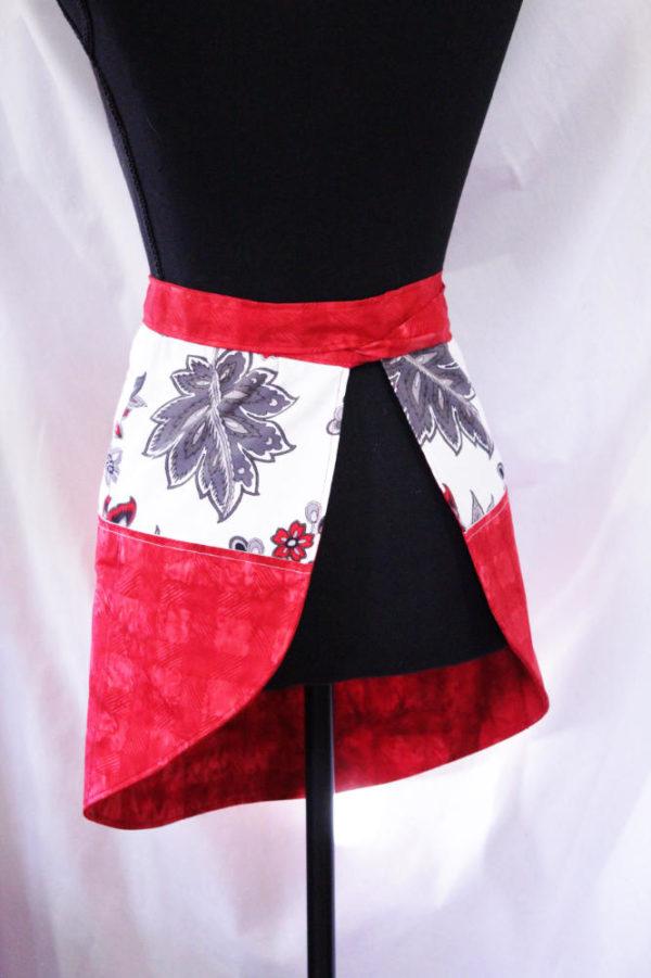 dahlia darlin' waist length server apron